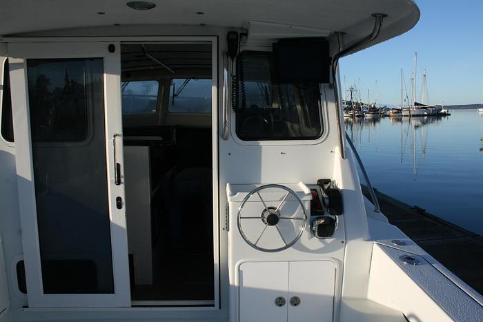 Used 2015 Ocean Sport Roamer 35'