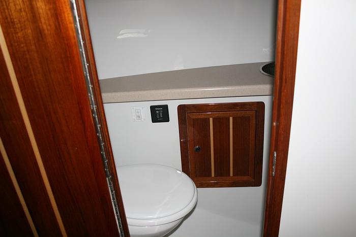 Used 2015 Ocean Sport Roamer 35'