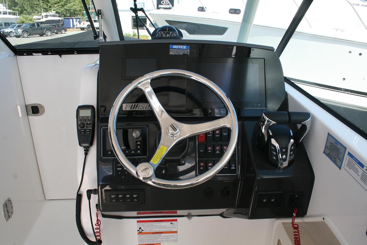 2026 Pursuit DC 266