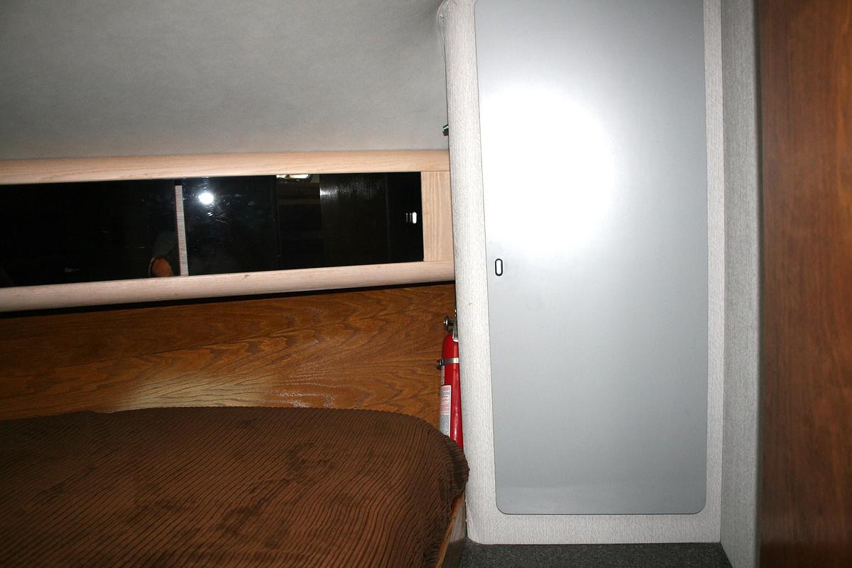 Used 1989 Silverton 34 C