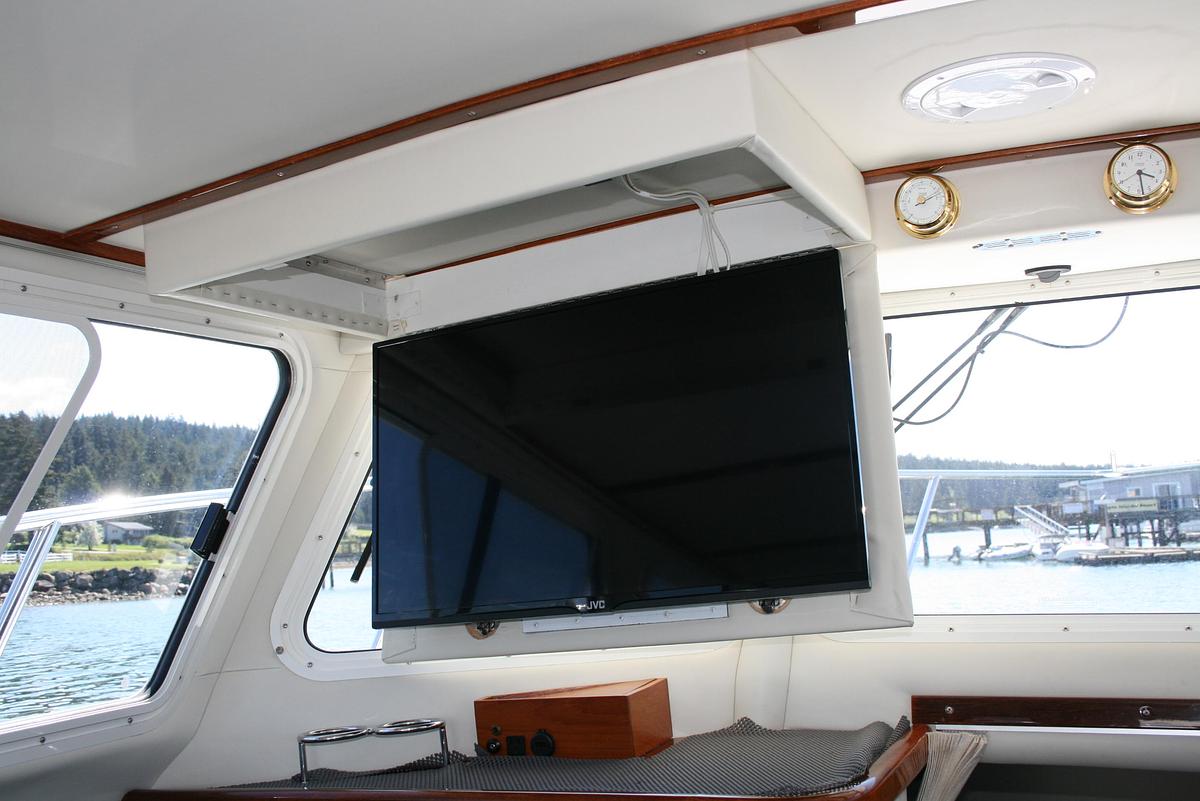 Used 2011 Ocean Sport Roamer 30 #72