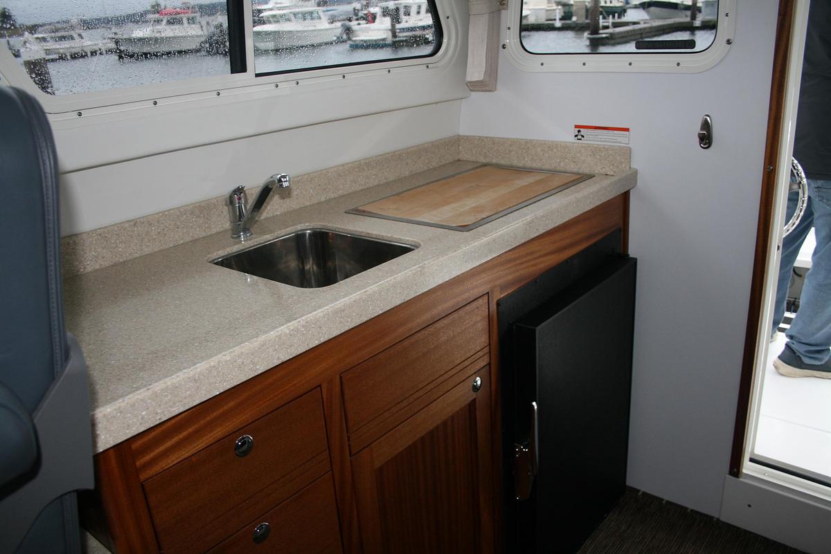 Used 2019 Ocean Sport Roamer 30 #117