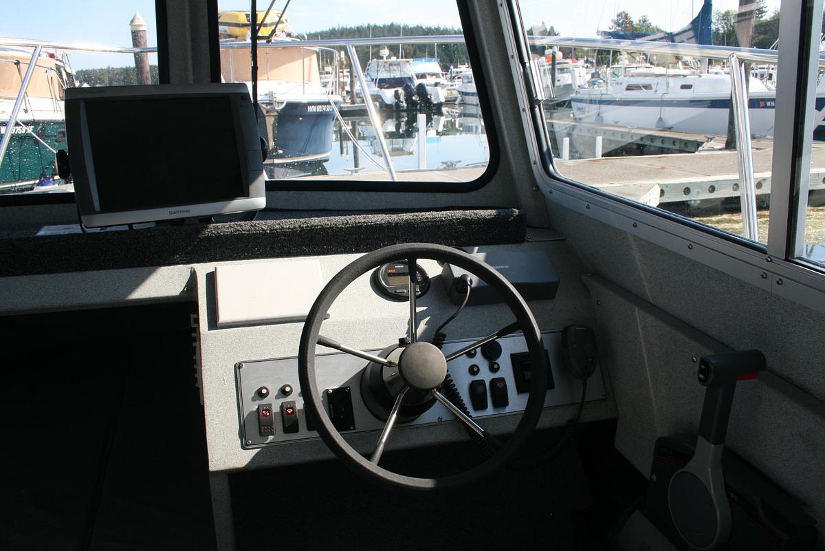Used 2007 Harbercraft 2425 Pilot House