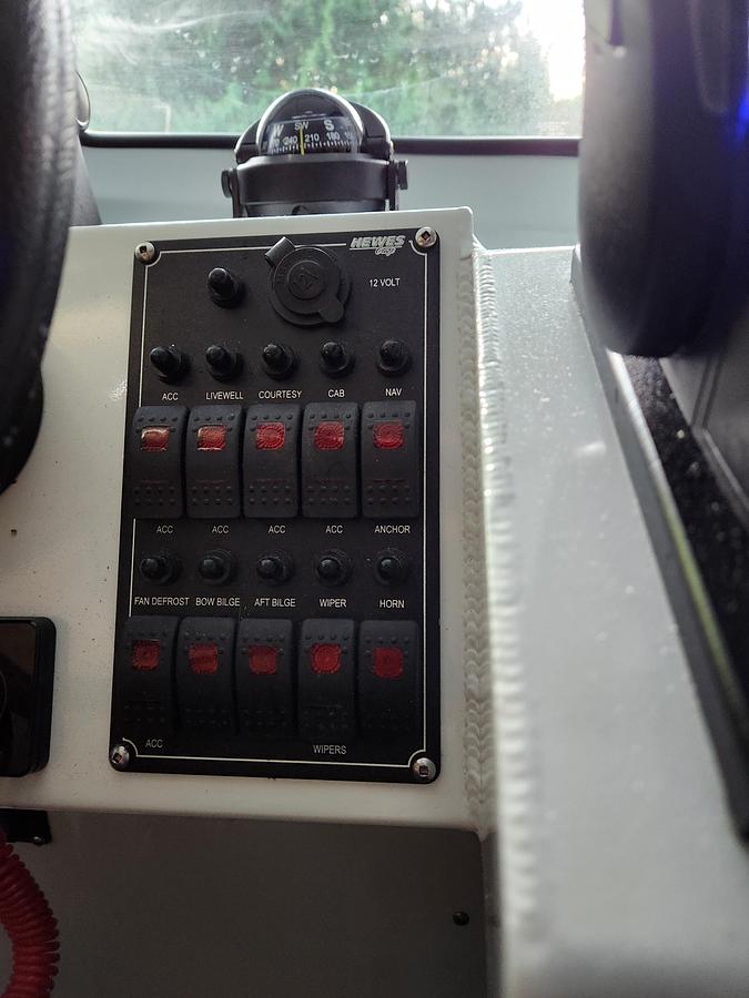 Used 2022 Hewescraft 240 Pacific Cruiser