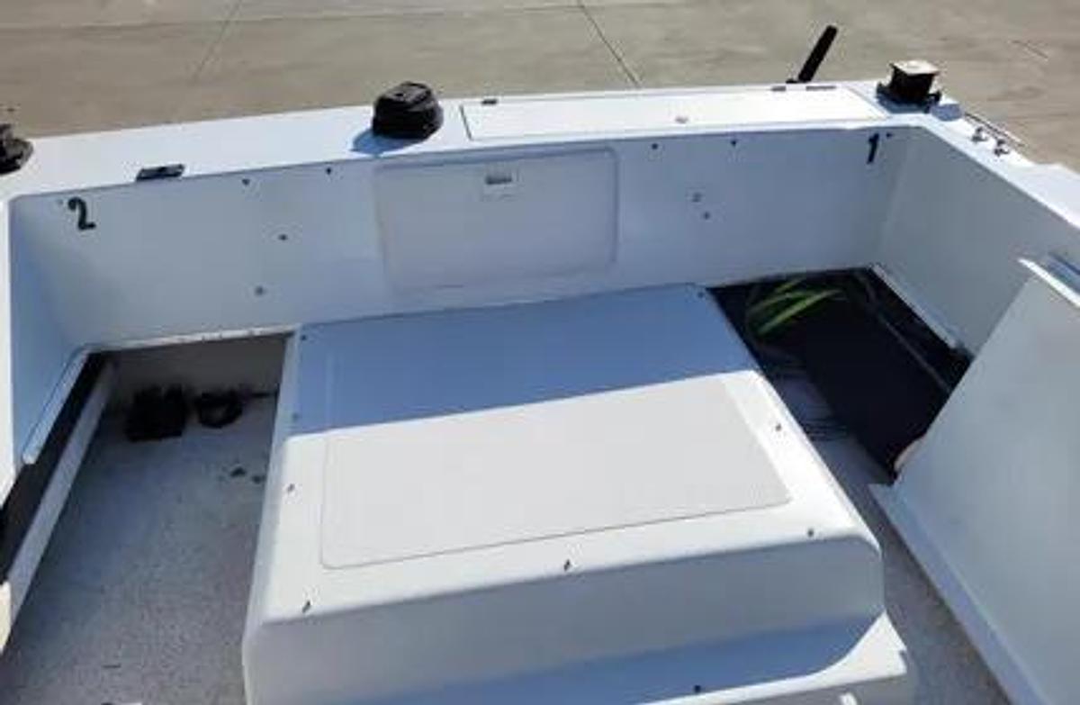 Used 1998 Sea Sport 2400XL