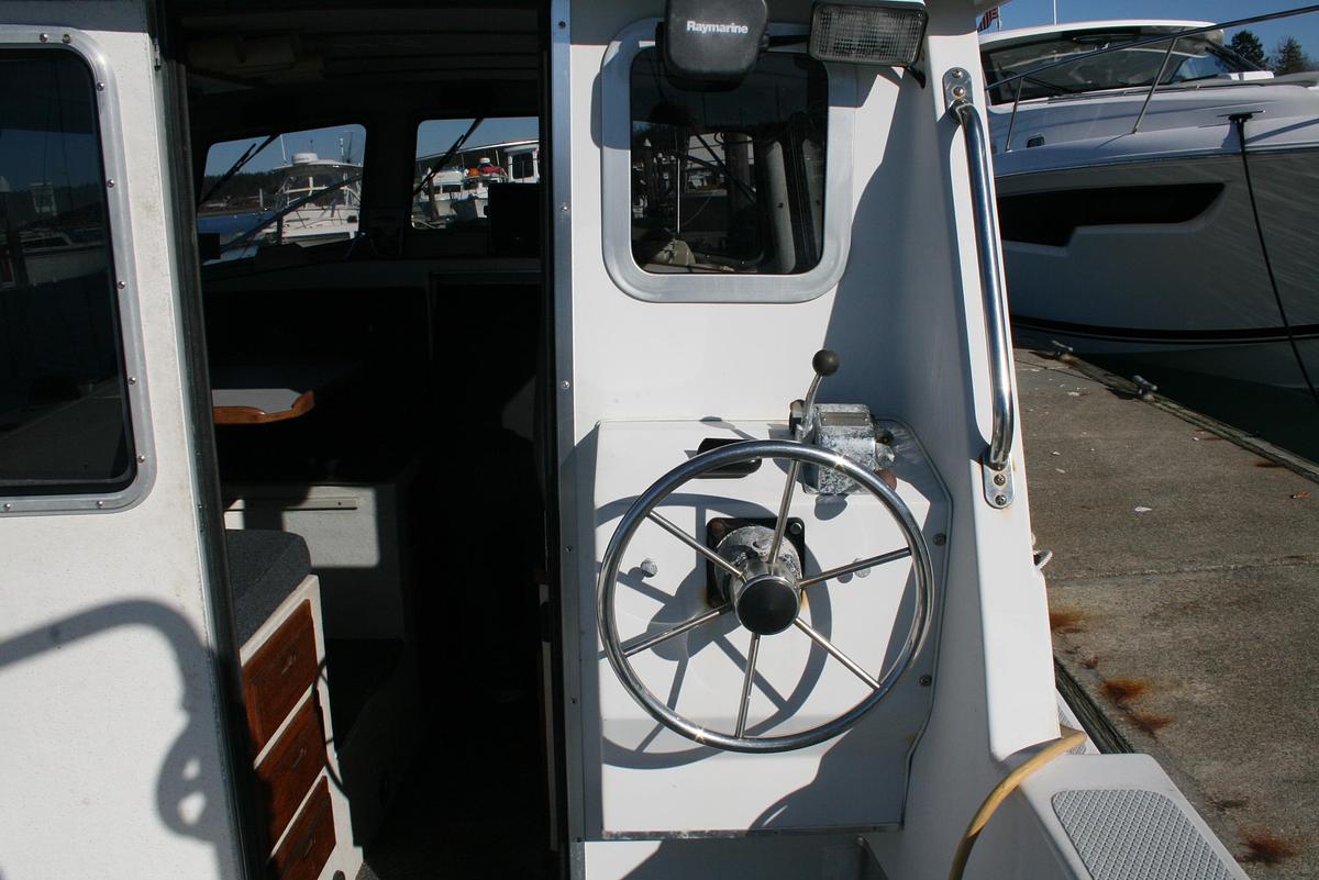 Used 1992 Sea Sport Sea Master 2700