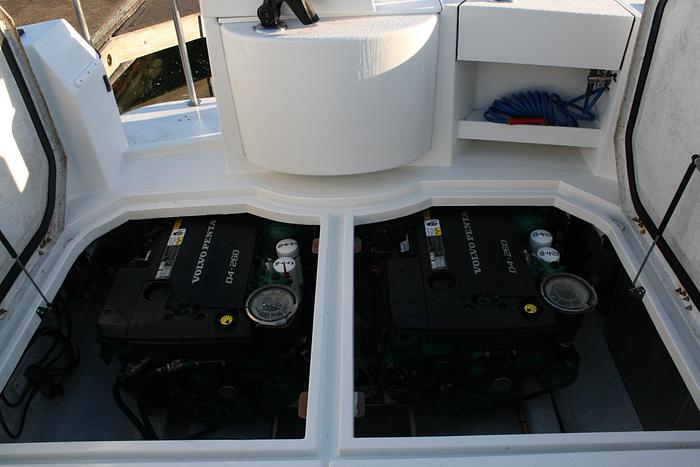 Used 2015 Ocean Sport Roamer 35'