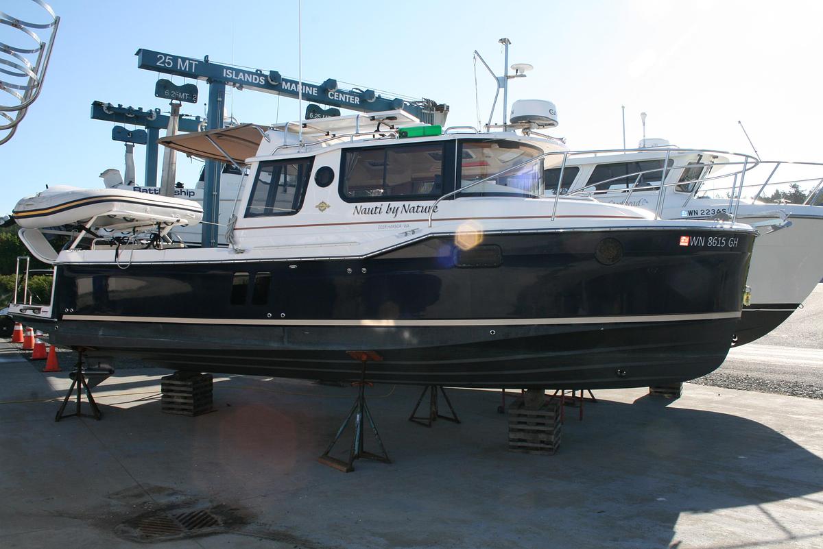 Used 2024 Ranger Tugs R-25