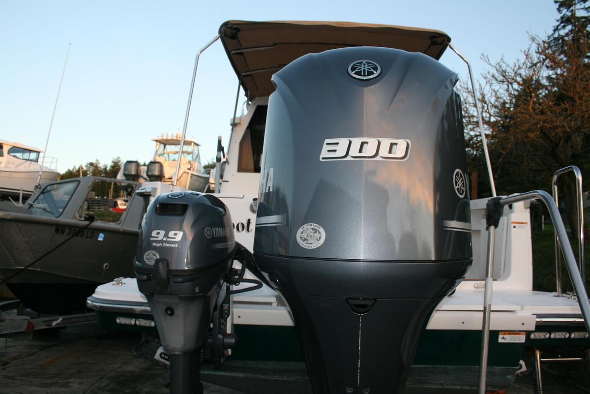 Used 2019 Ranger Tugs R27