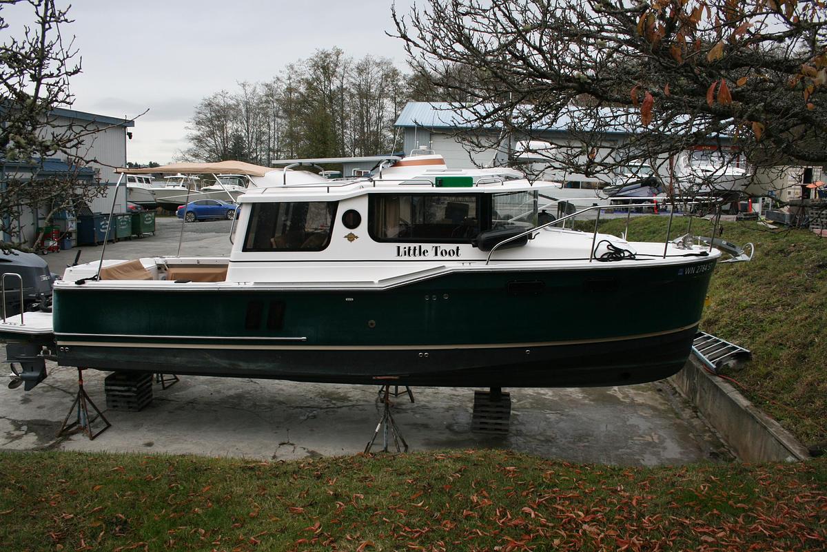 Used 2019 Ranger Tugs R27