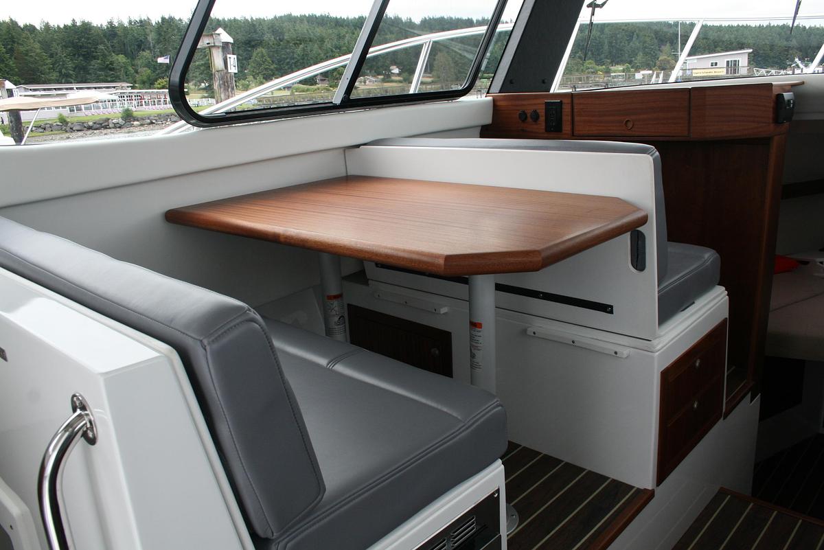 2025 Ocean Sport Roamer