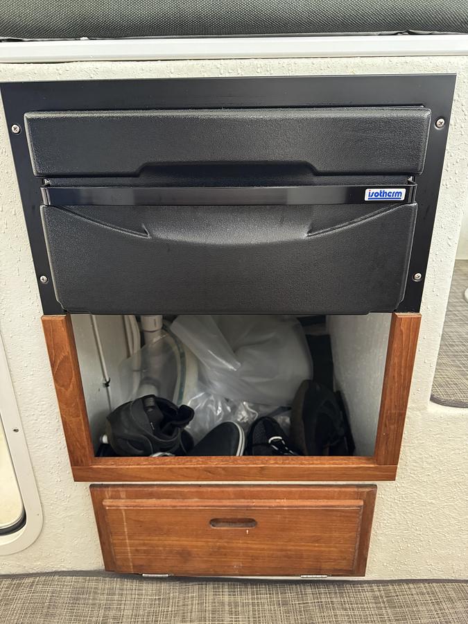 Used 2007 SeaSport 2400 Explorer