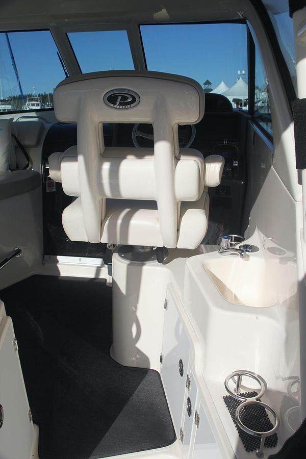 Used 2014 Pursuit OS 315 OFFSHORE