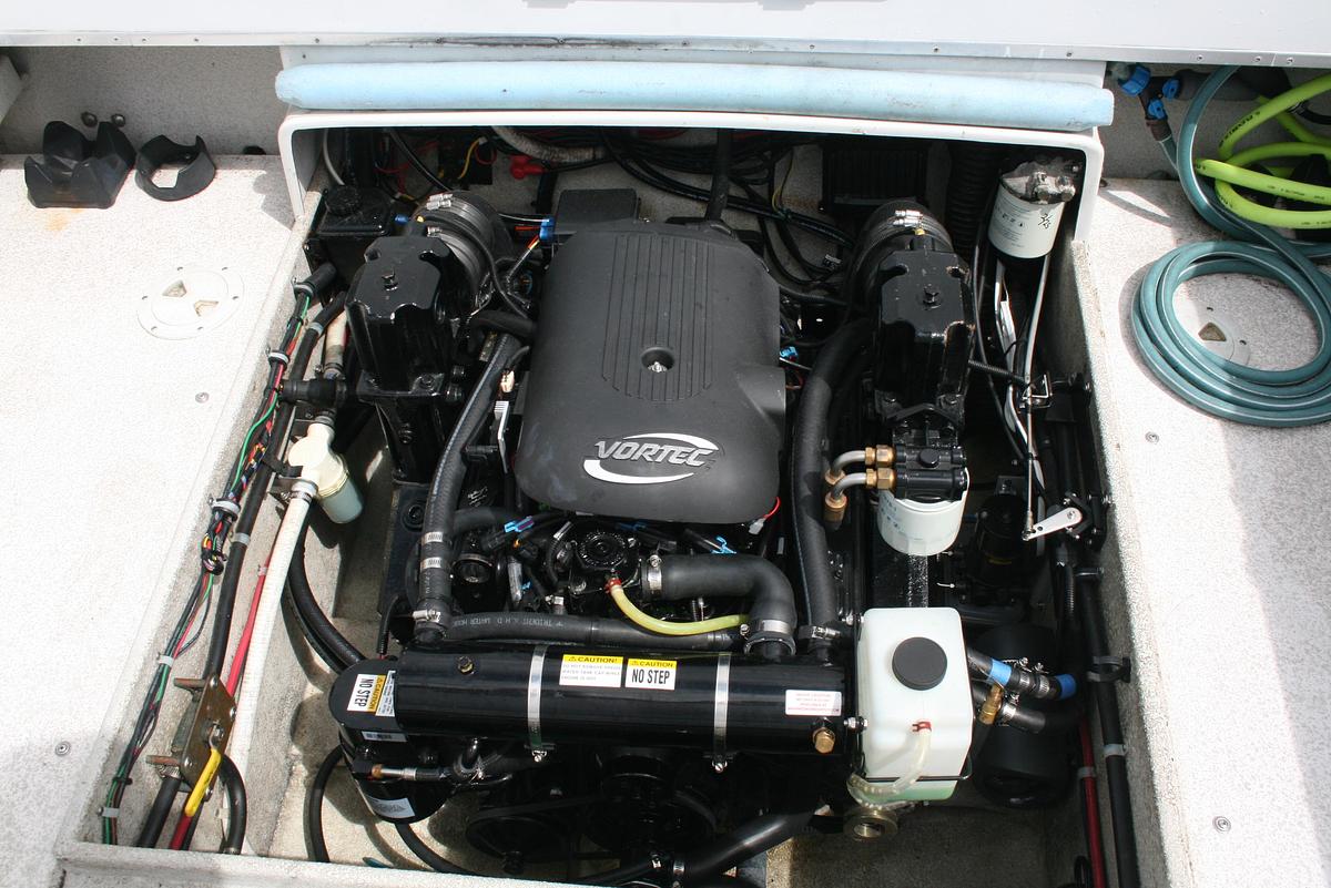 Used 1998 Sea Sport 2400XL