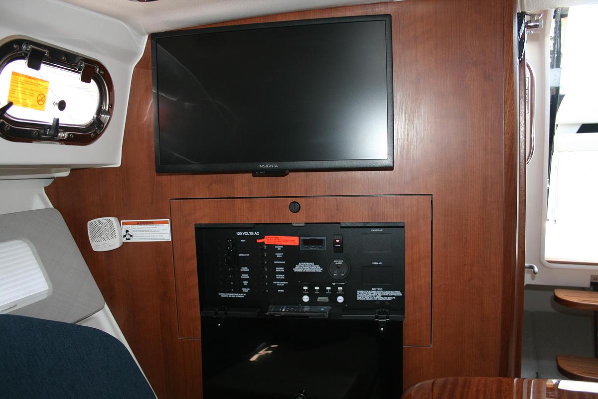 2025 Pursuit OS 325 Offshore