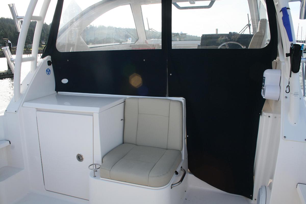 Used 2016 Pursuit OS 325 Offshore