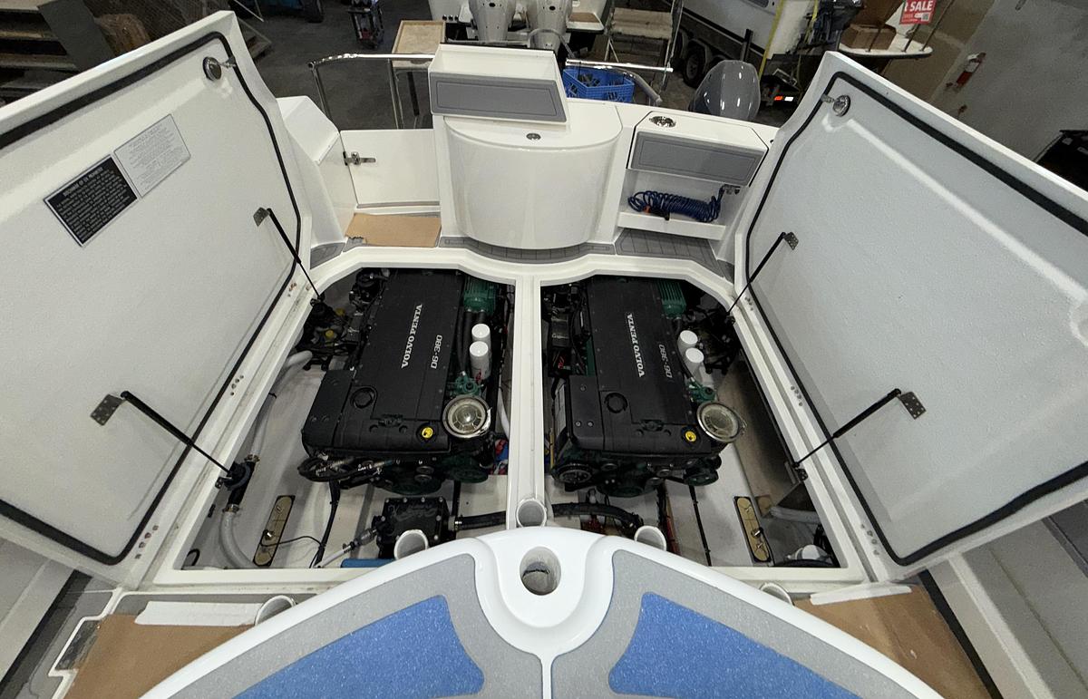 Used 2025 Ocean Sport Roamer 36