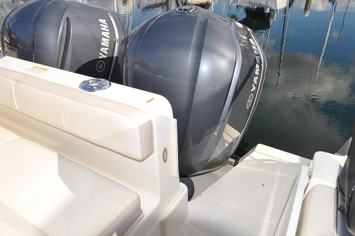 Used 2014 Pursuit OS 315 Offshore