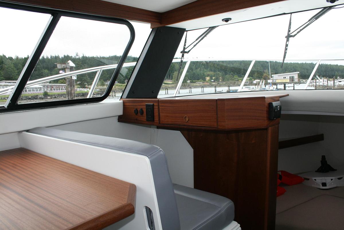 2025 Ocean Sport Roamer