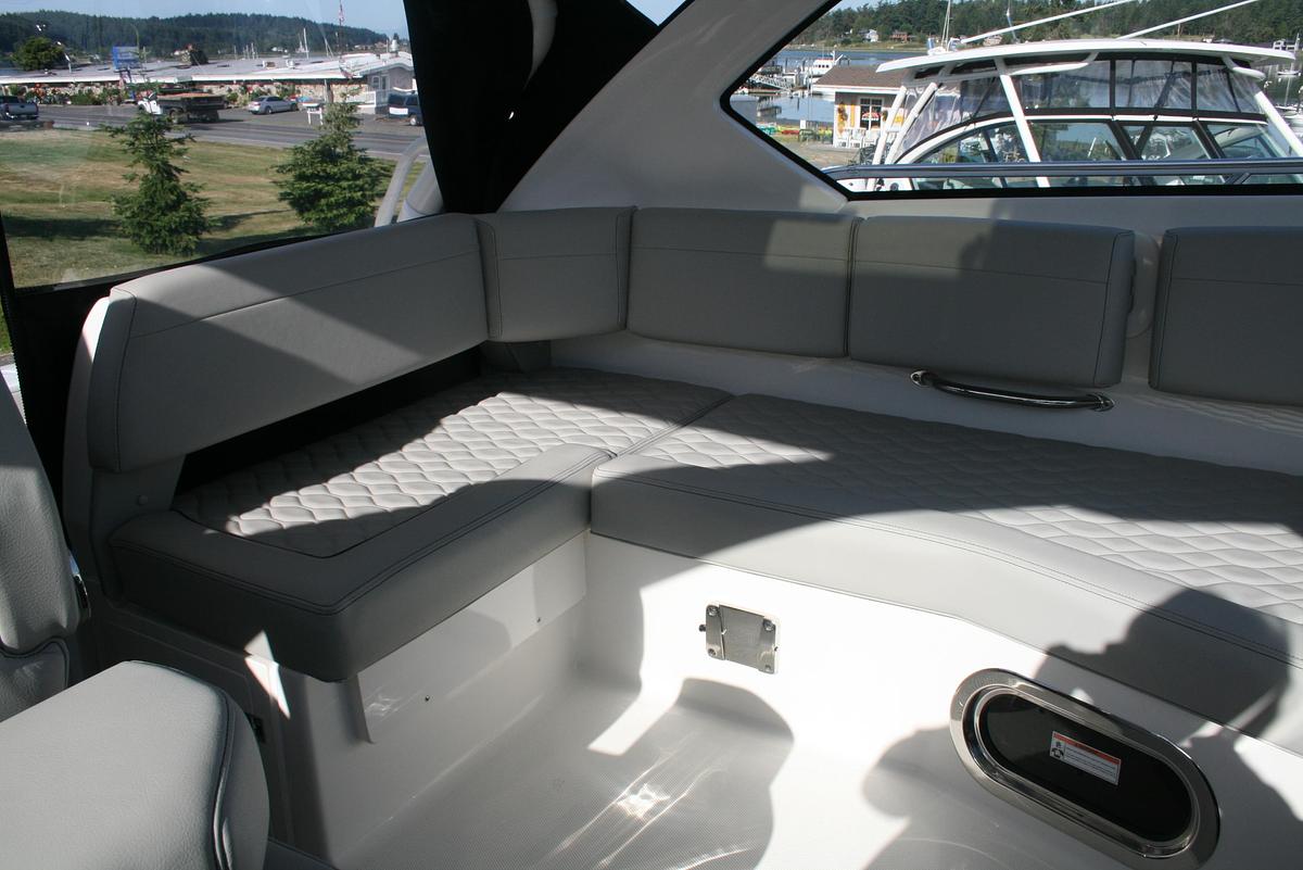 2026 Pursuit OS 325 Offshore