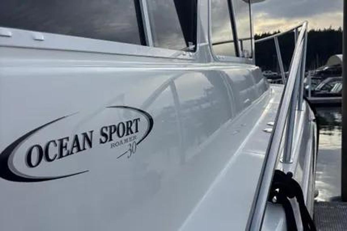 Used 2005 Ocean Sport Roamer 30 #12