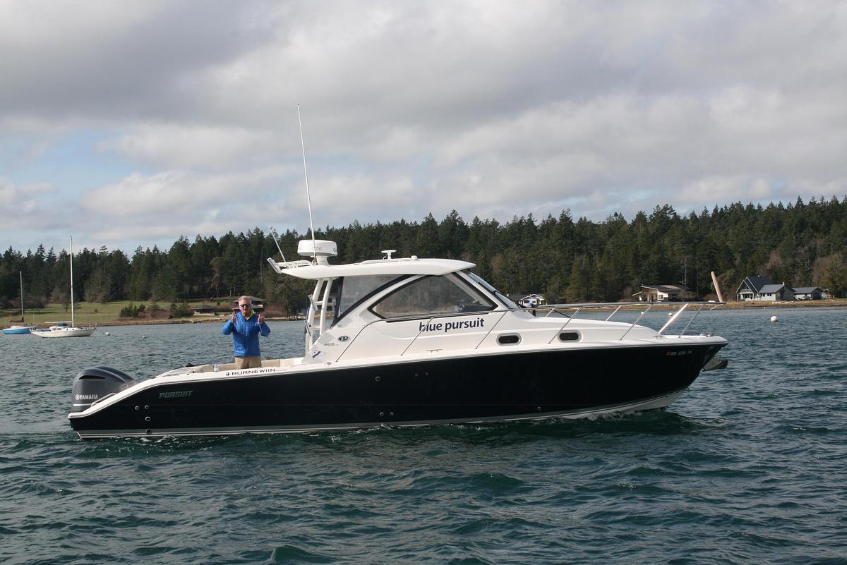 Used 2016 Pursuit OS 325 Offshore