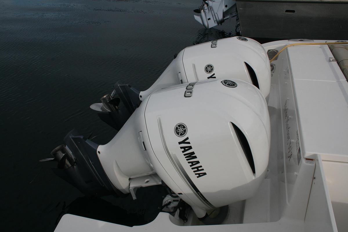 Used 2021 Pursuit OS 325 Offshore