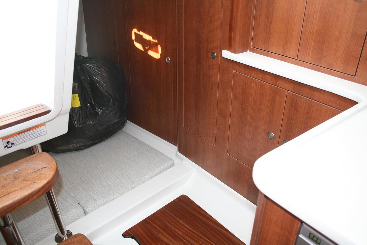 2026 Pursuit OS 325 Offshore