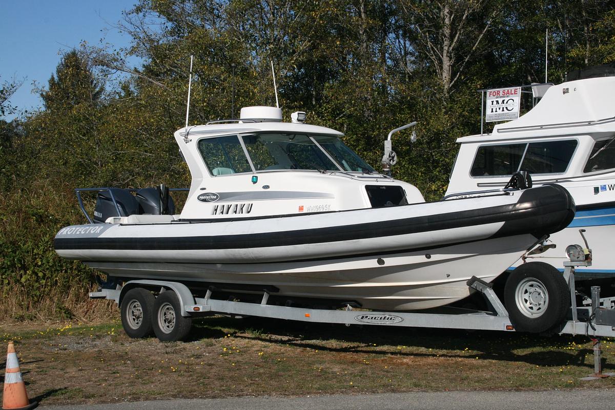 Used 2012 Protector Targa 30