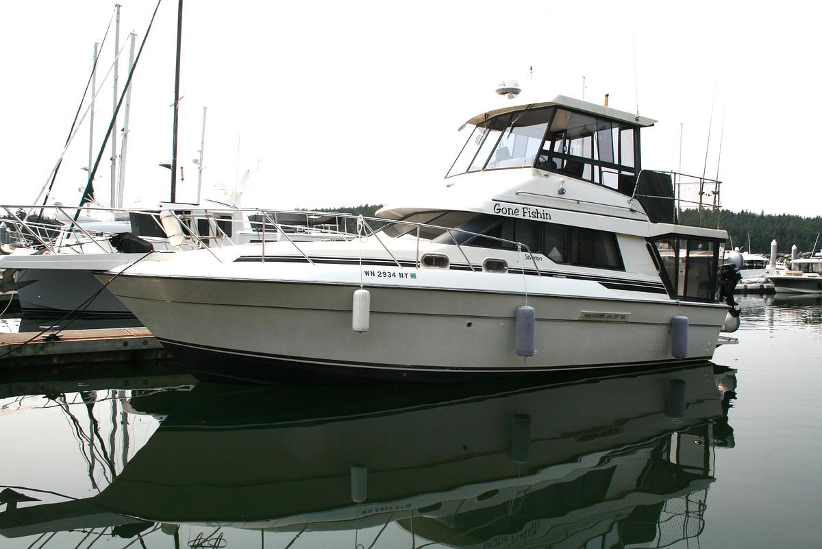 Used 1989 Silverton 34 C