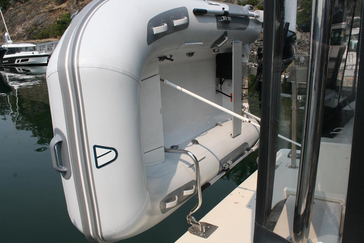 Used 1989 Silverton 34 C