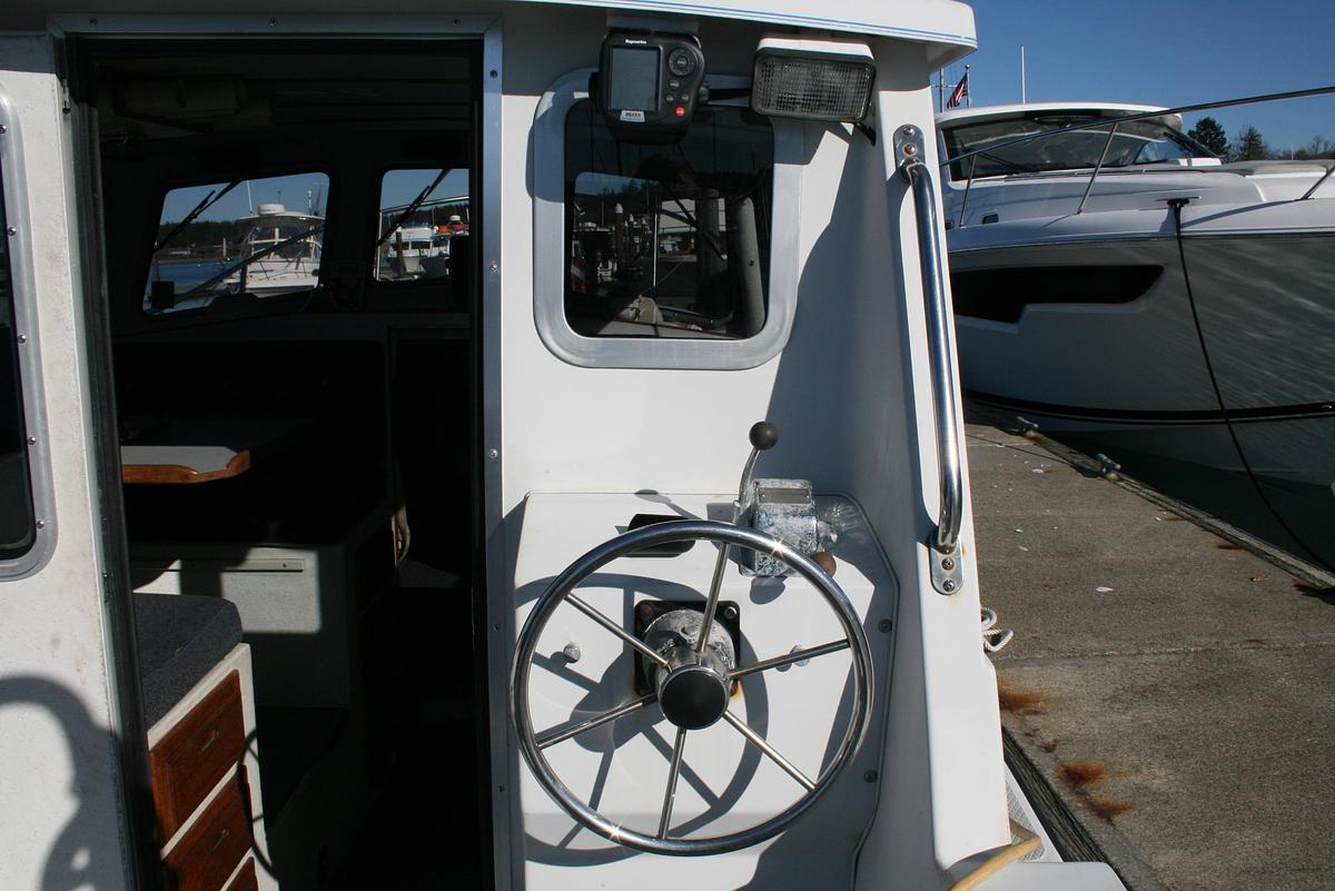 Used 1992 Sea Sport Sea Master 2700