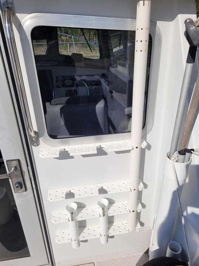 Used 1998 Sea Sport 2400XL