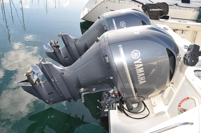 Used 2014 Pursuit OS 315 Offshore
