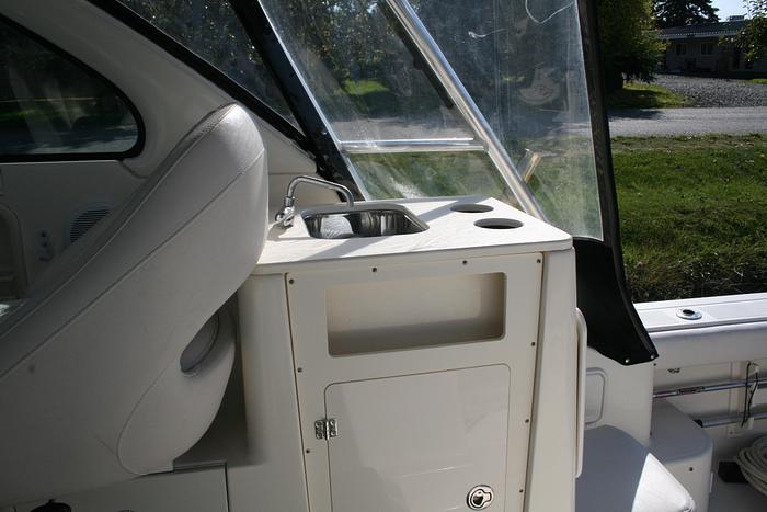 Used 2005 Pursuit 3370 Offshore