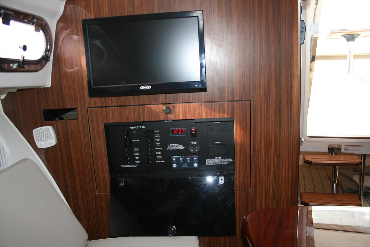 Used 2021 Pursuit OS 325 Offshore