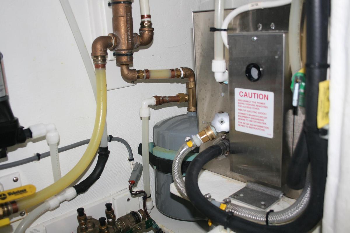 Used 2019 Ocean Sport Roamer 30 #117