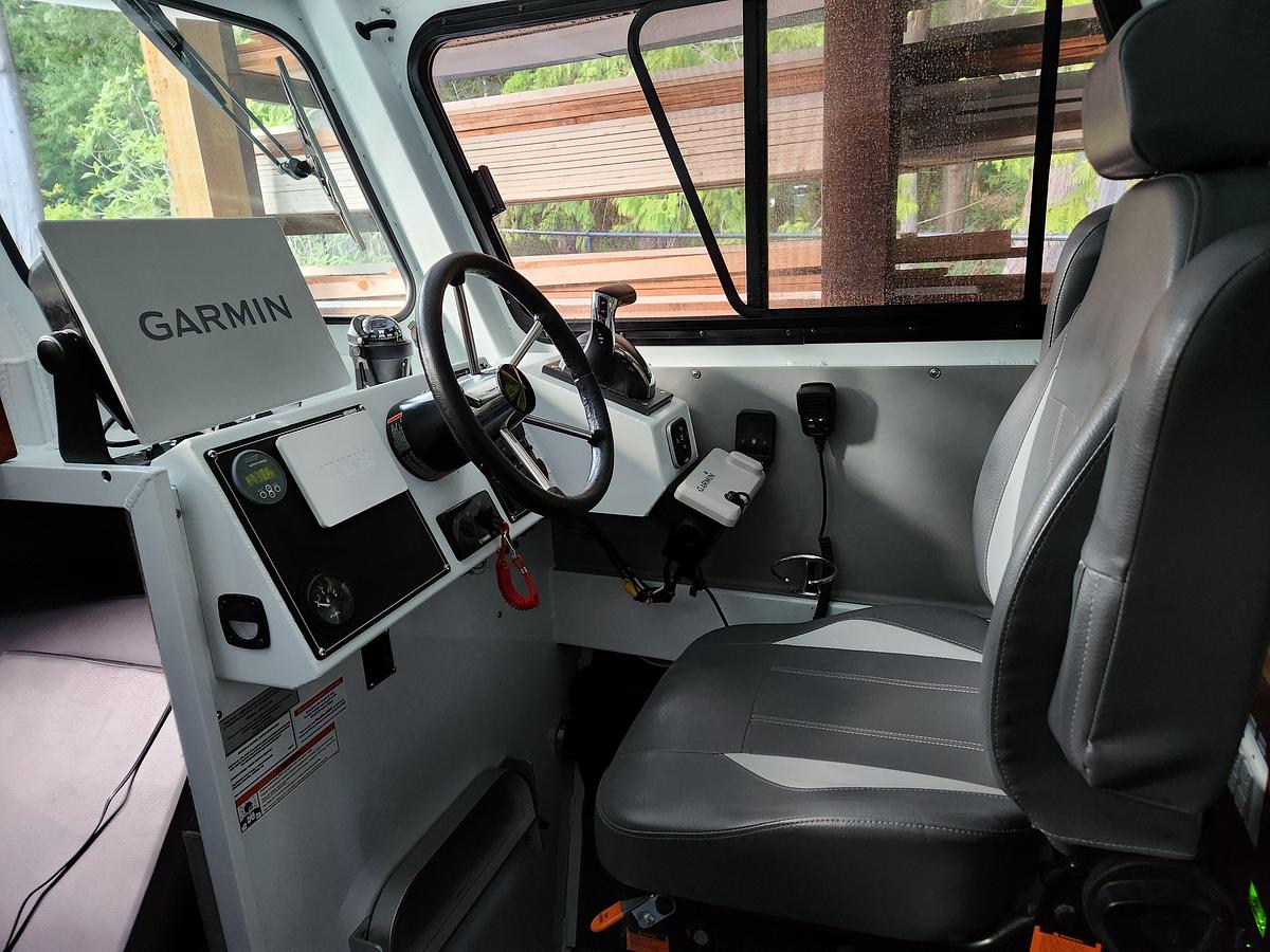 Used 2022 Hewescraft 240 Pacific Cruiser