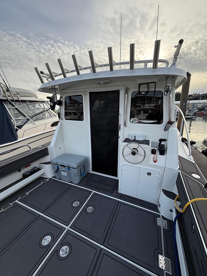 Used 2005 Ocean Sport Roamer 30 #12