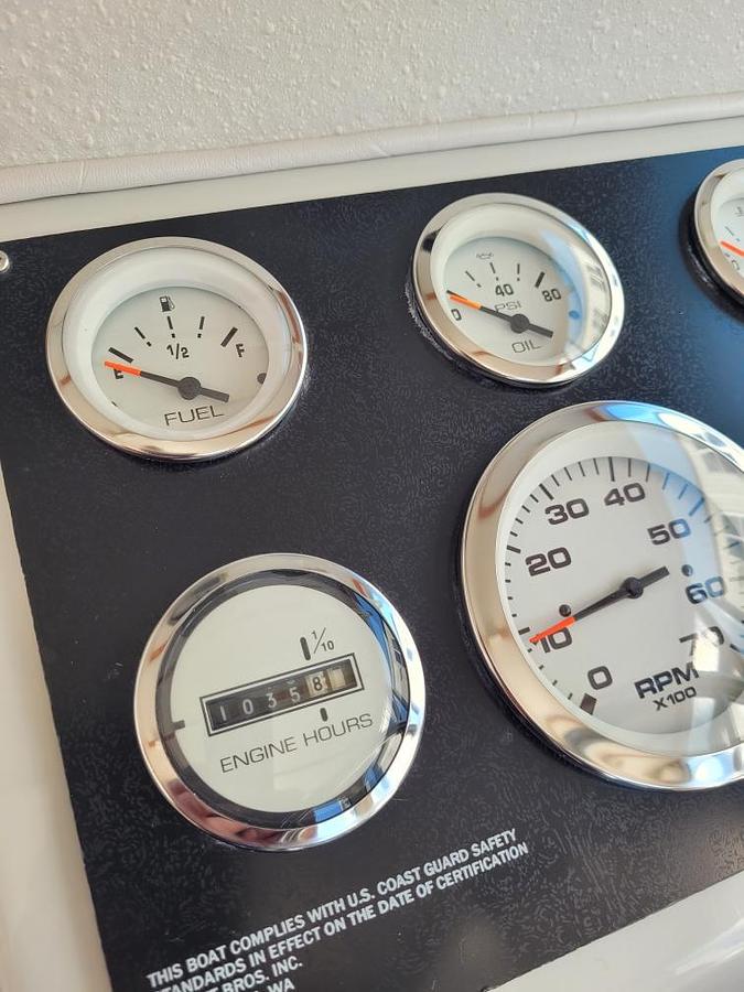 Used 1998 Sea Sport 2400XL