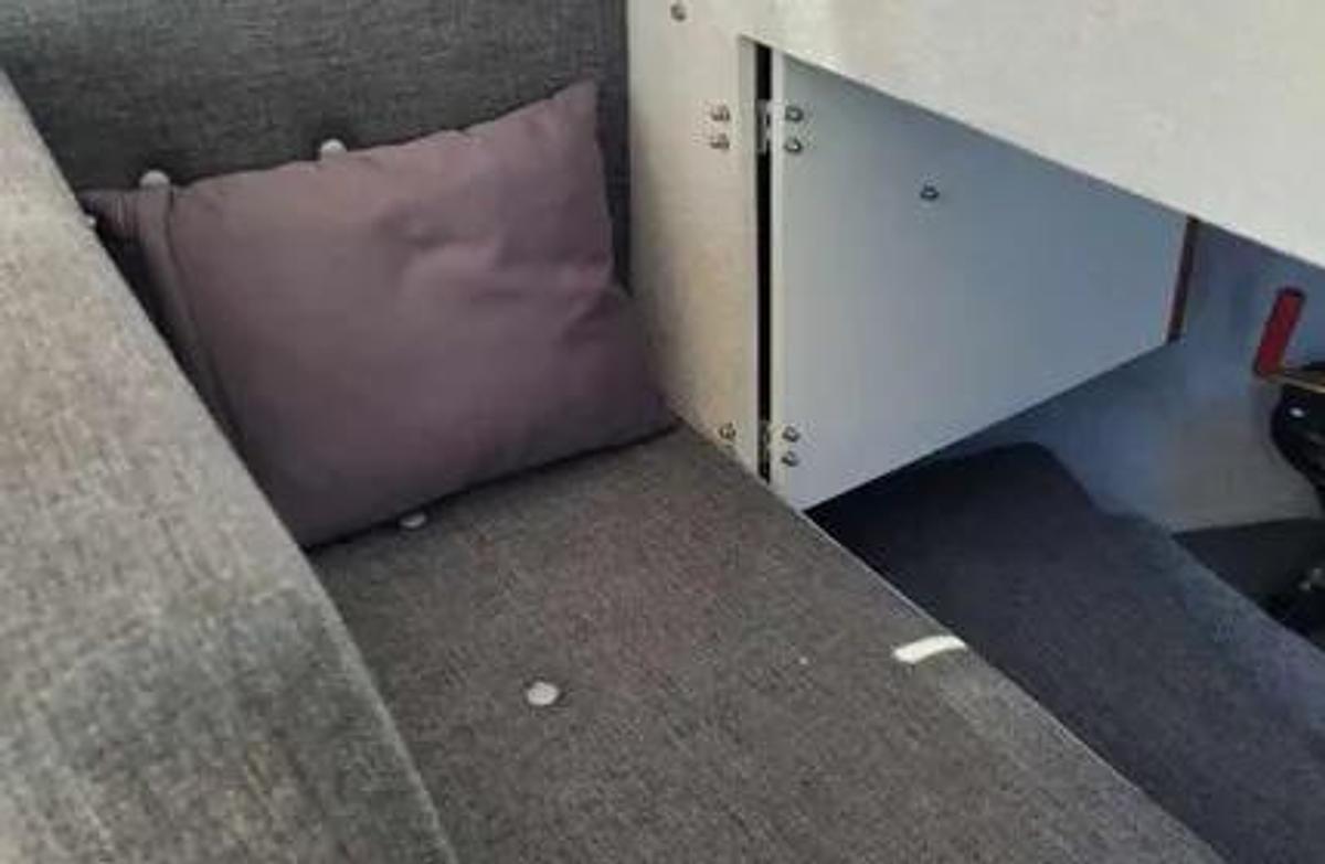 Used 1998 Sea Sport 2400XL