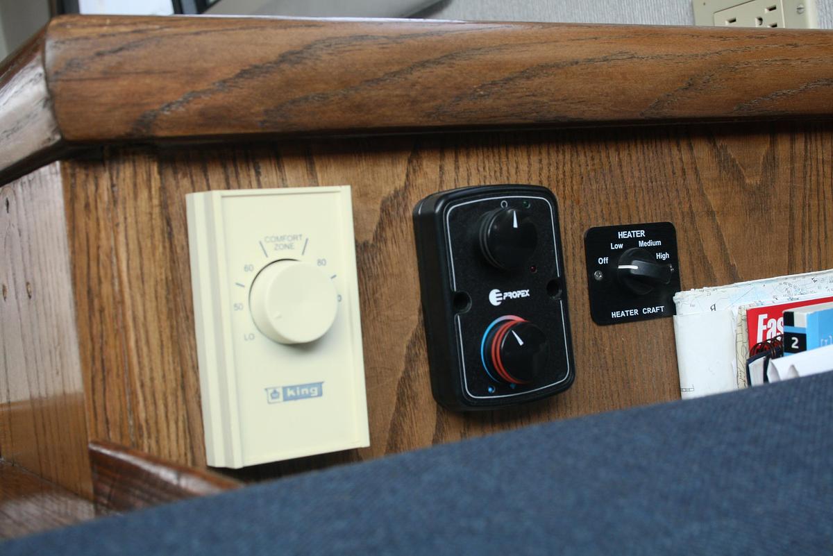 Used 1989 Silverton 34 C