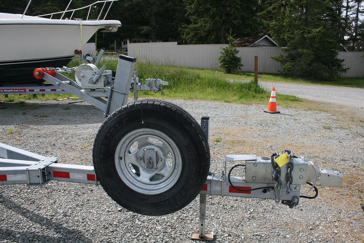 Used 2017 North River Sea Hawk 2500S