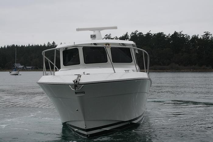 Used 2015 Ocean Sport Roamer 35'