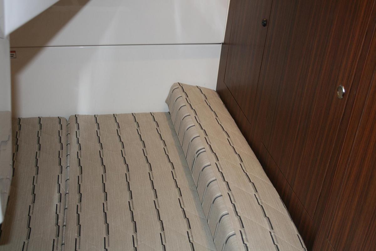 Used 2021 Pursuit OS 325 Offshore