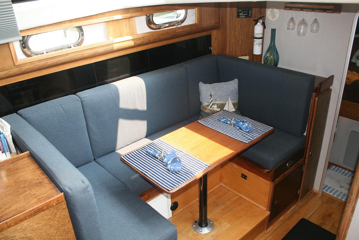 Used 1989 Silverton 34 C