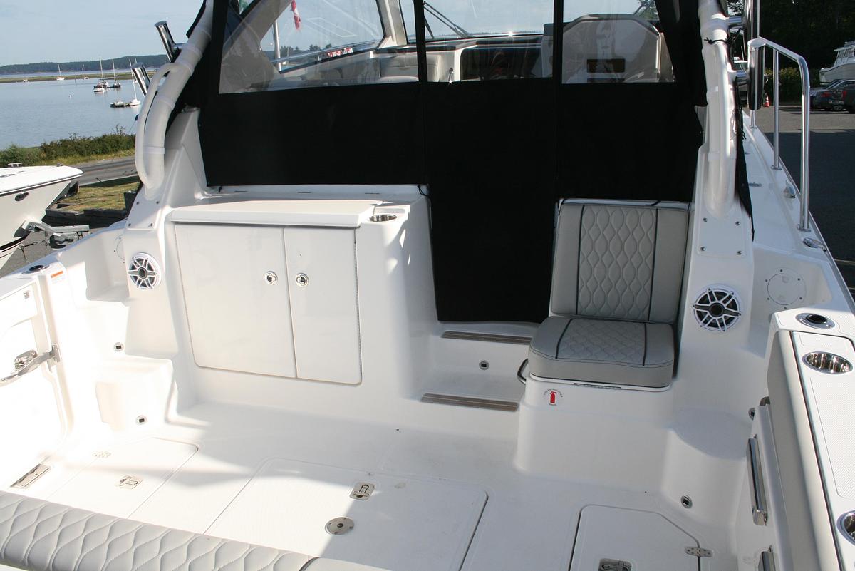 2026 Pursuit OS 325 Offshore