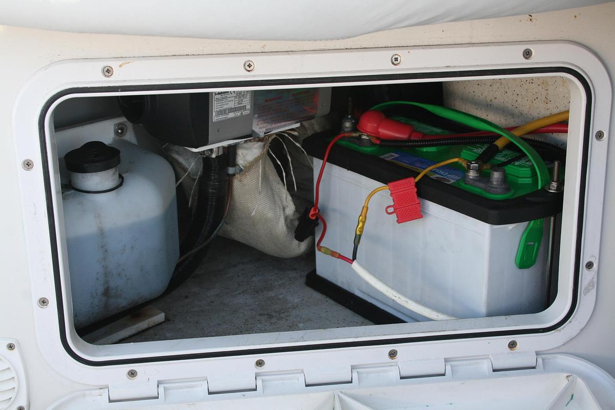 Used 2012 Protector Targa 30