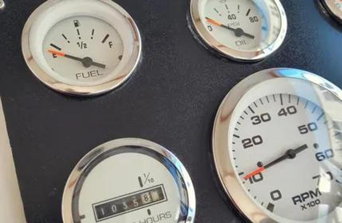 Used 1998 Sea Sport 2400XL