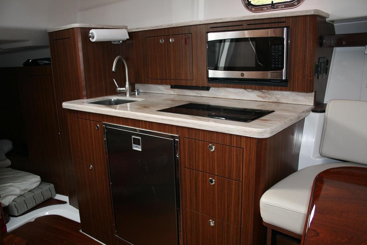 Used 2021 Pursuit OS 355 Offshore